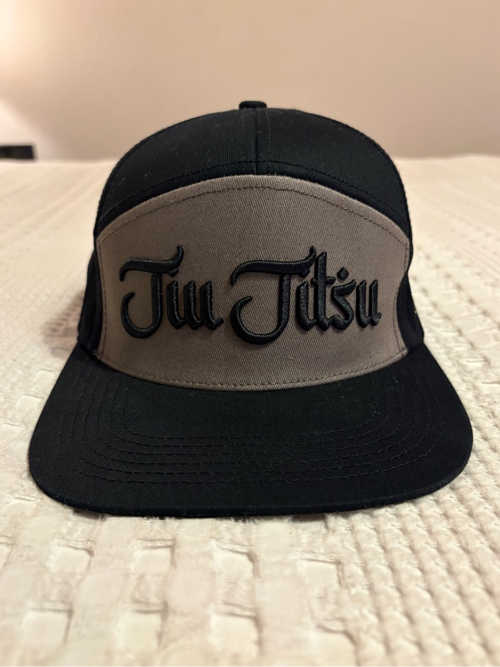 Black Armor Jiu Jitsu Embroidered Two-Tone Snapback Hat - Black & Brown